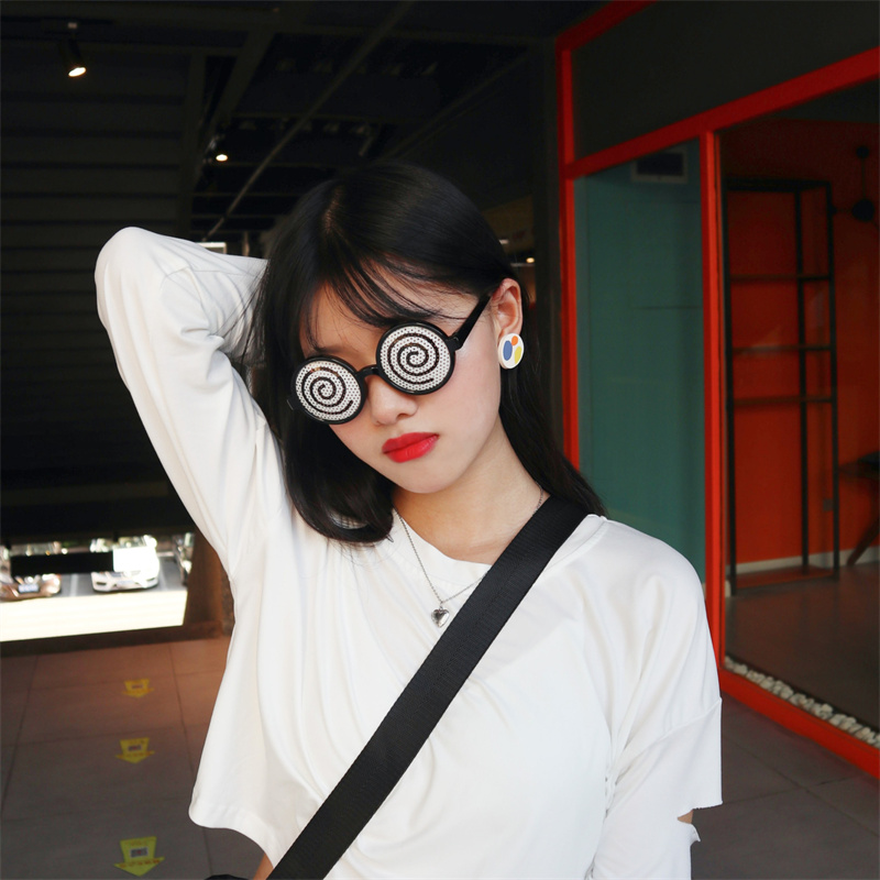 Yeni Cosplay Gözlük Vertigo De - Free Cosplay Prop Patterns incelemesi ve fiyatı
